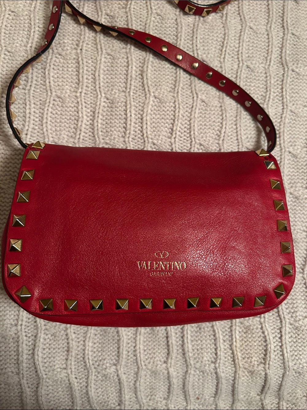 Valentino Garavani Rockstud Crossbody - Picture 2 of 9